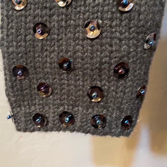 MODA International Black Sequin Open Back Sweater - Picture 4 of 16